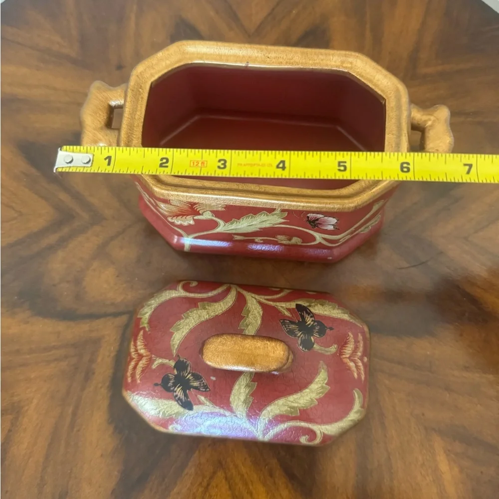 Decorative Hand Painted Resin Box With Handles 7” - Picture 8 of 8
